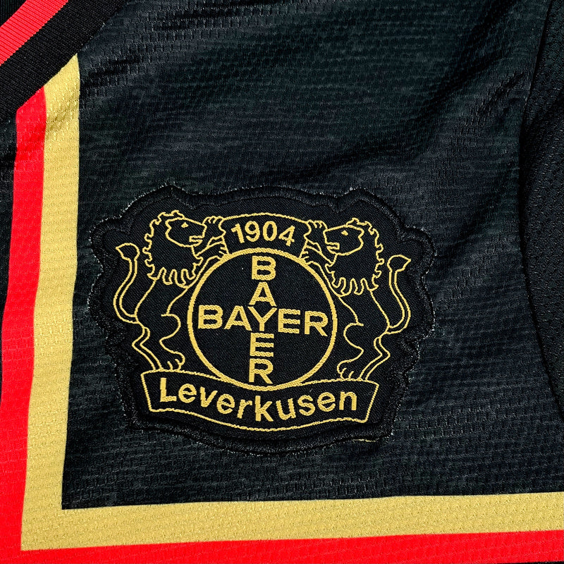 Camisa Bayer Leverkusen Especial 24/25 Torcedor Preta e Dourada