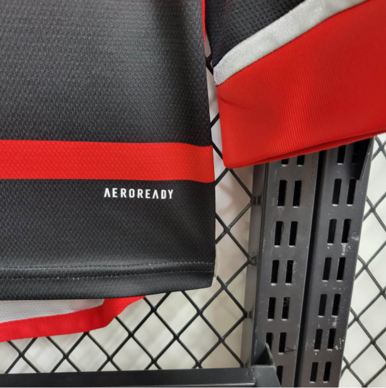 Camisa Flamengo Home Manga Longa 24/25 Torcedor Preta e Vermelha