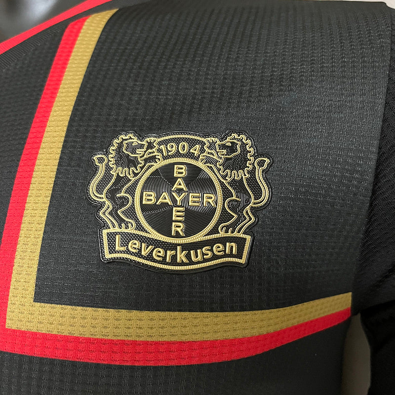 Camisa Bayer Liverkusen Especial 24/25 Jogador Preta e Dourada