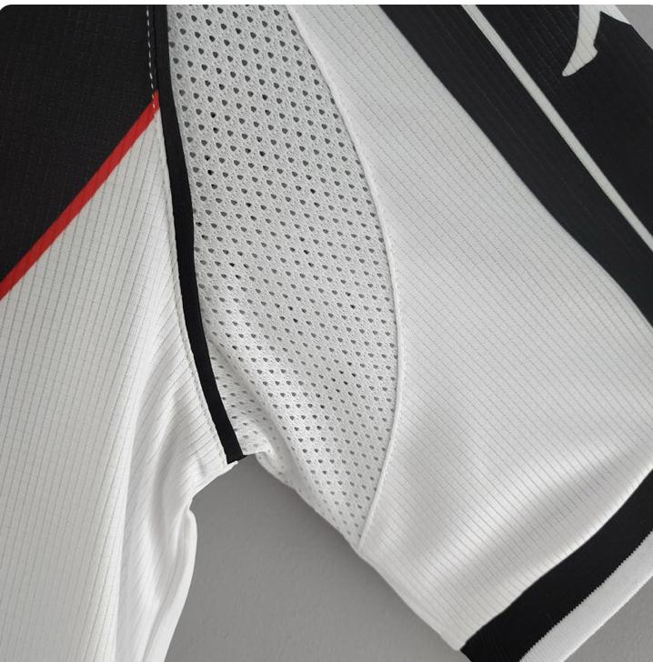 Camisa Vasco Away Retrô 2000 Torcedor Branca e Preta