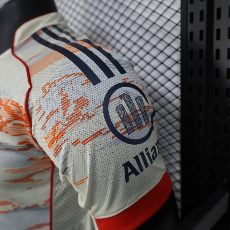 Camisa Bayern de Munique Away 25/26 Jogador Branca e Laranja